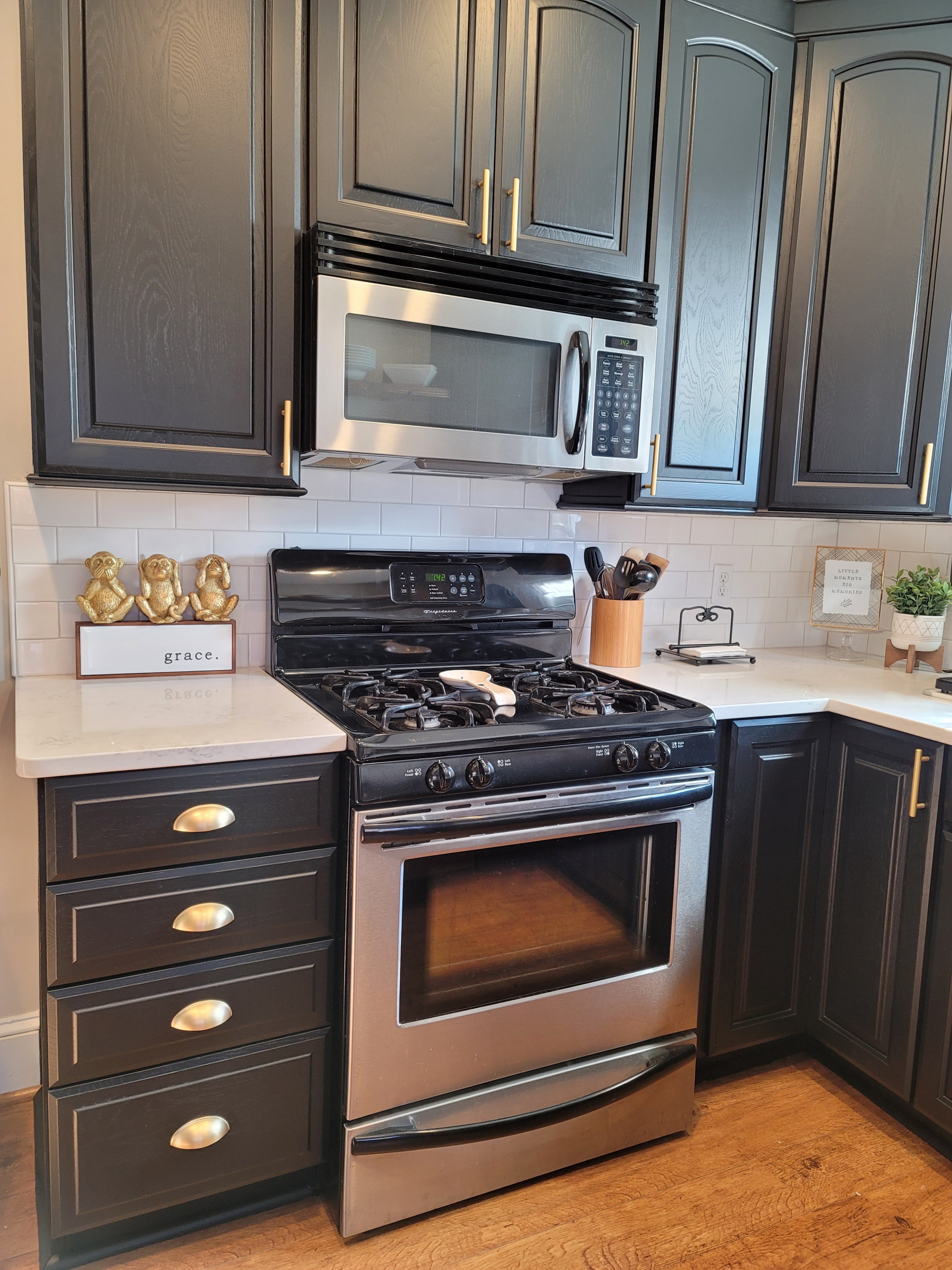 Interior Design Kitchen & Dinning Room