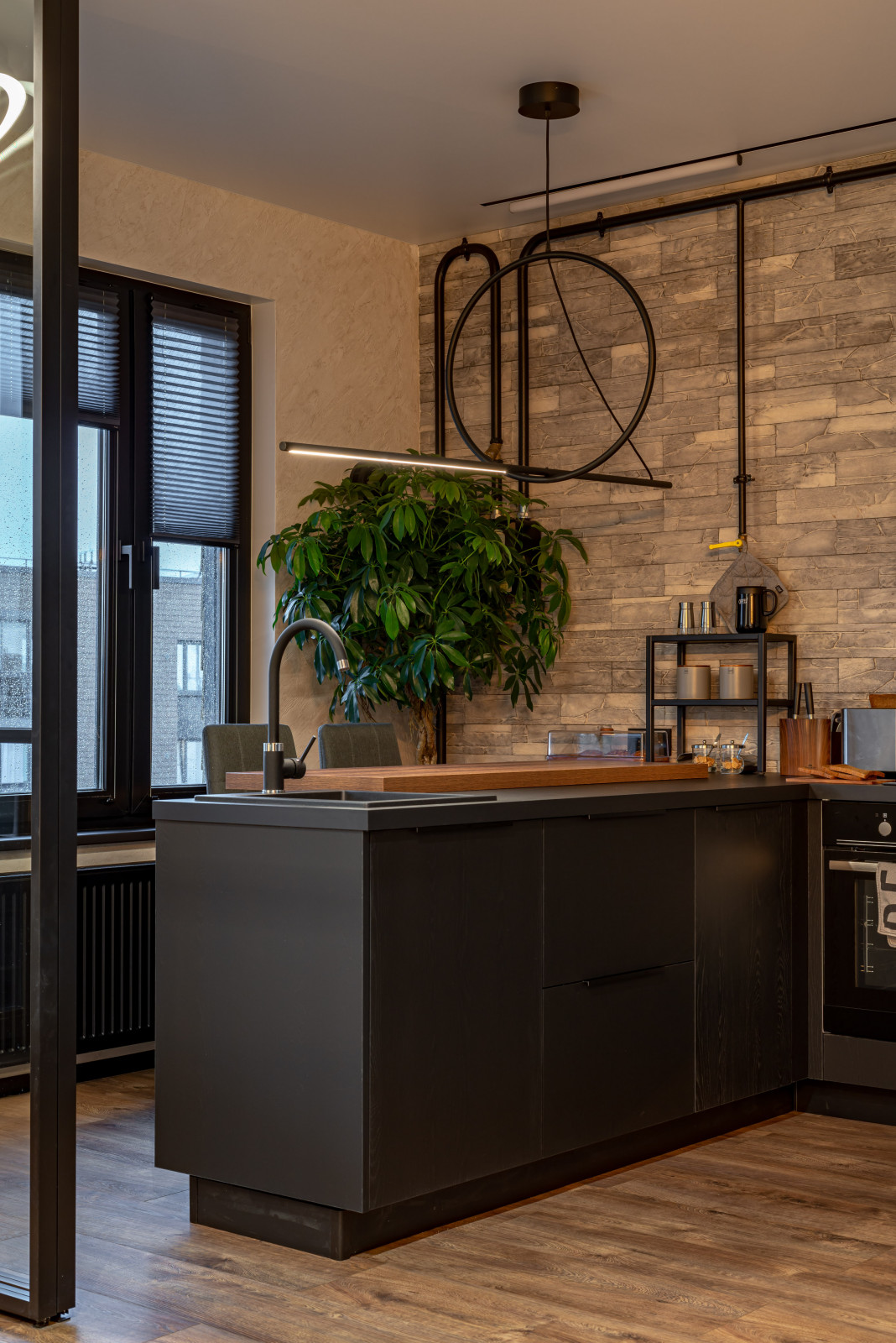 ЖК САМПО. 1-комнатная квартира в брутальном стиле, "от бетона" до заселения