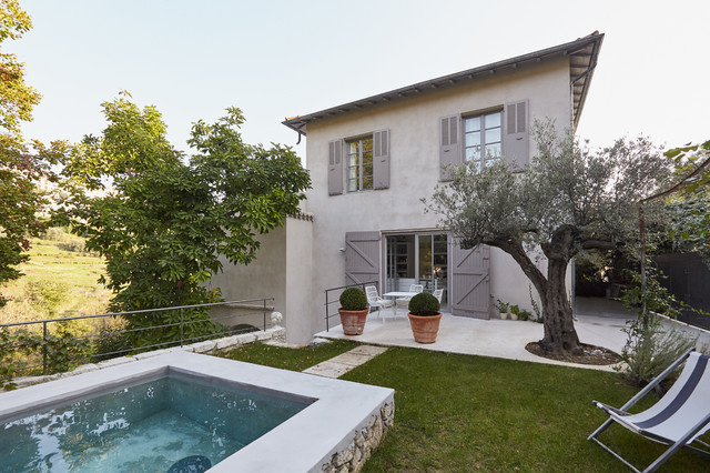 R&eacute;novation compl&egrave;te modern-pool