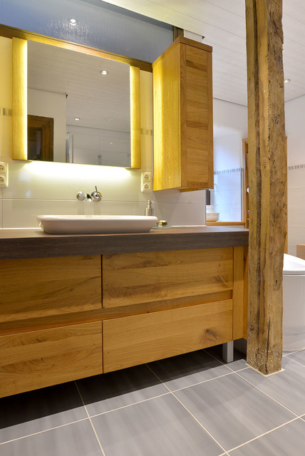Badem&ouml;bel rustico-stanza-da-bagno