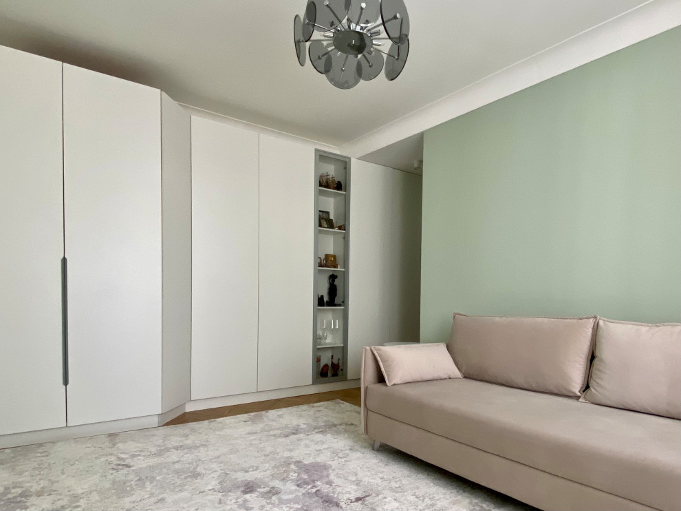 Небольшая квартира на Веерной