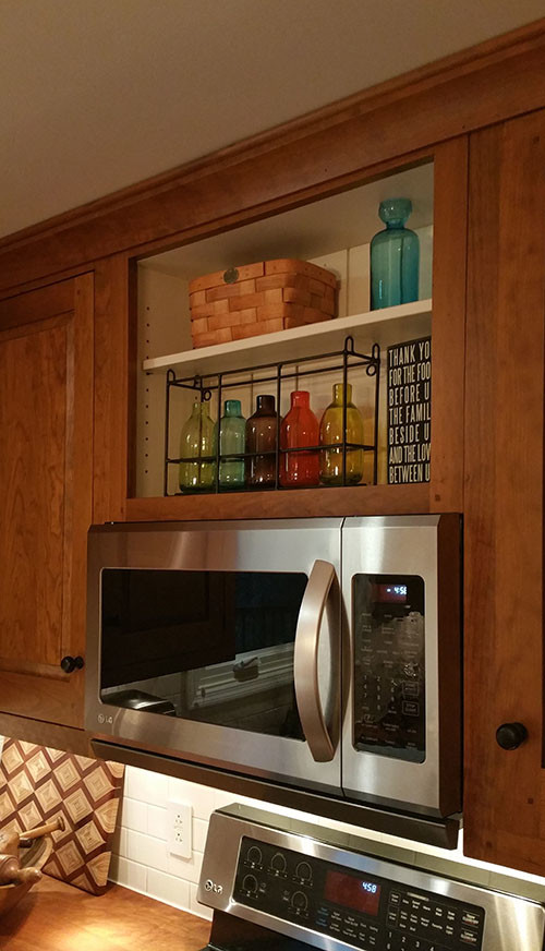Inspiration for a timeless home design remodel in Cincinnati