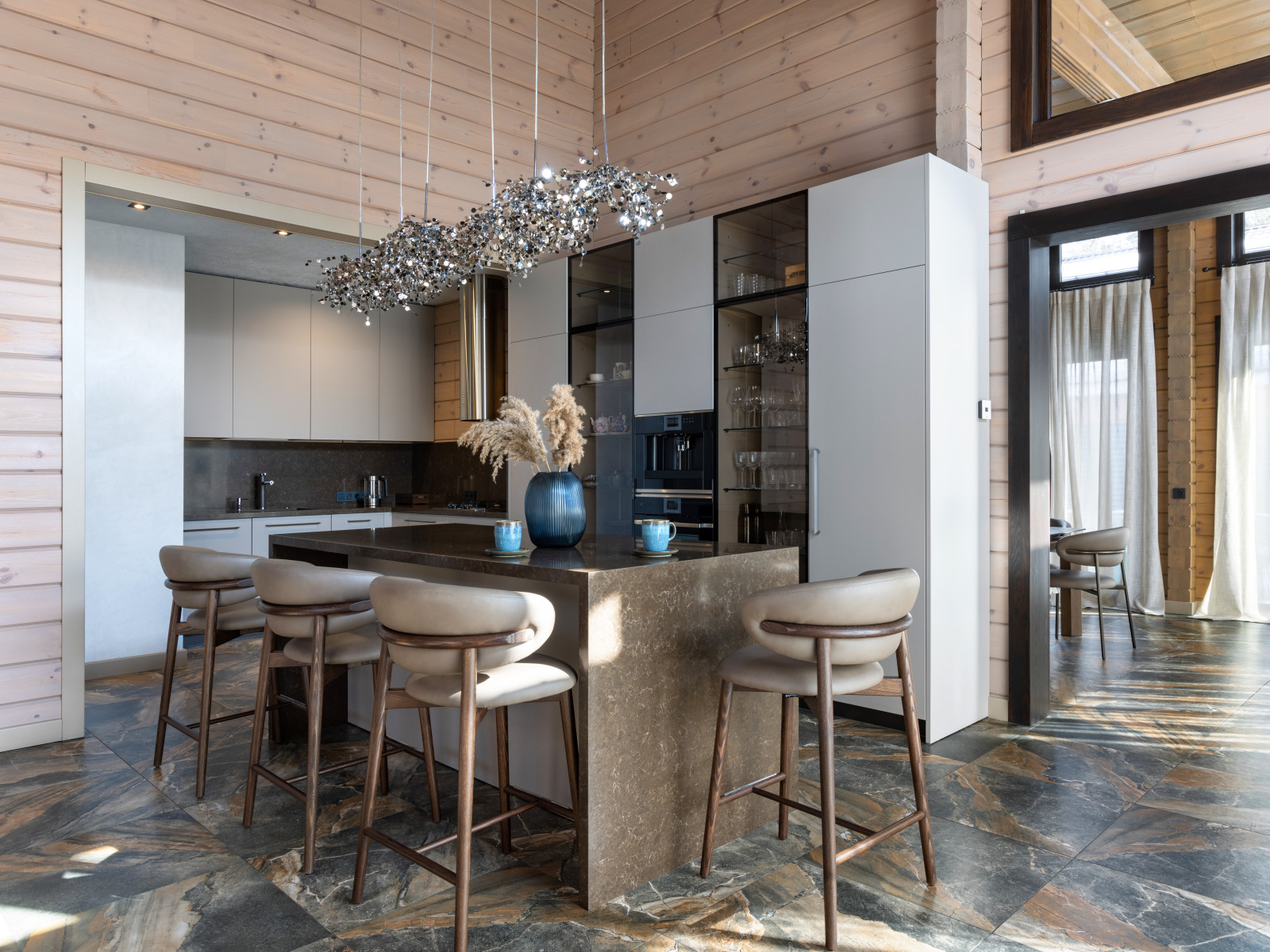 Загородный дом в стиле шале.