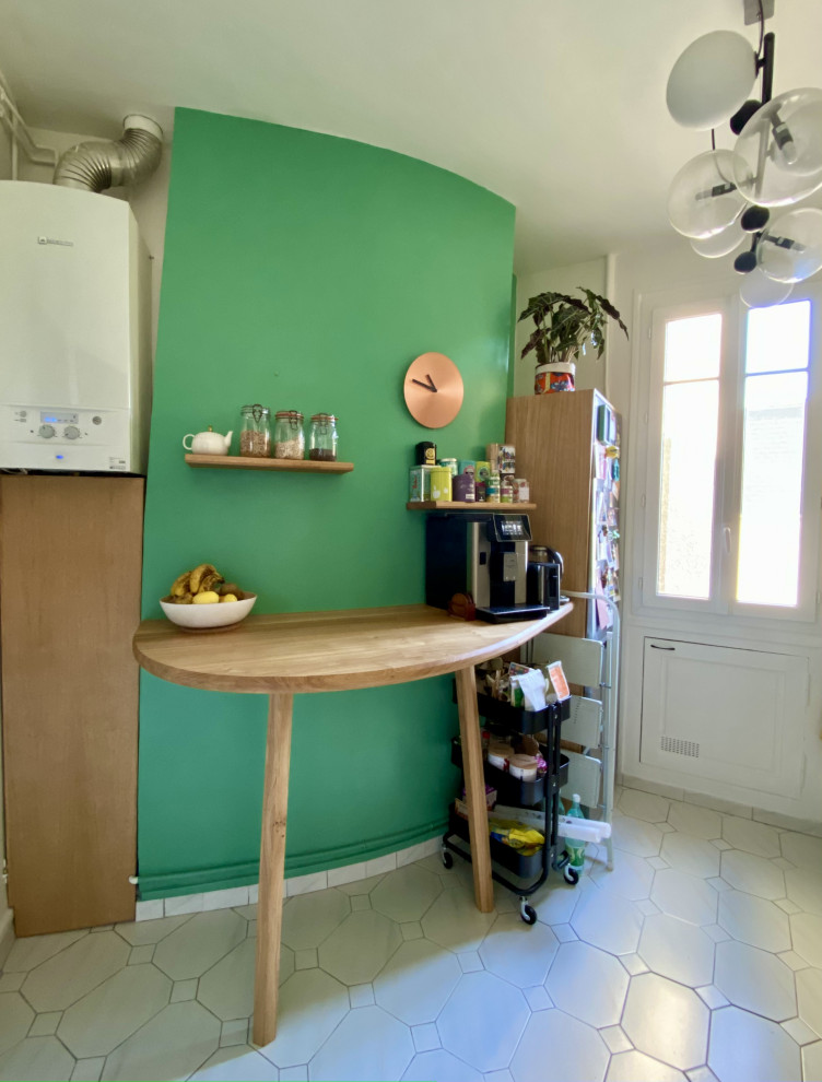 Table Mur Inch Table haute de cuisine sur mur courbe et aménagements - Paris - by ...