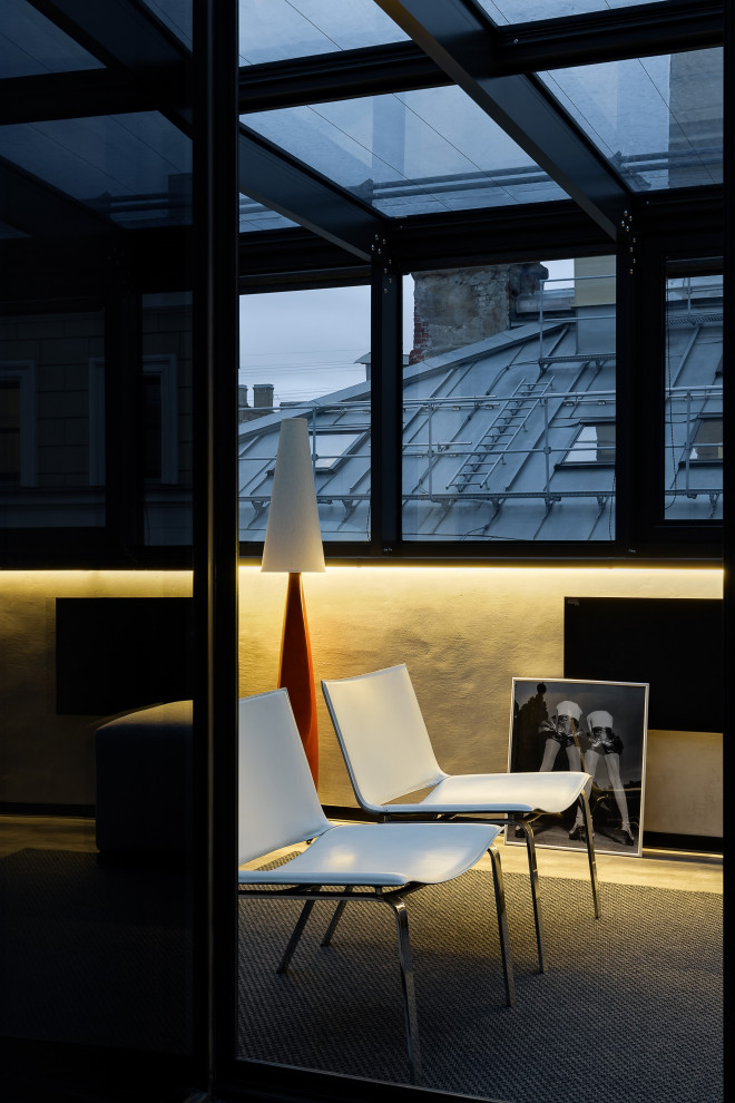 Квартира с видом на крыши Петербурга