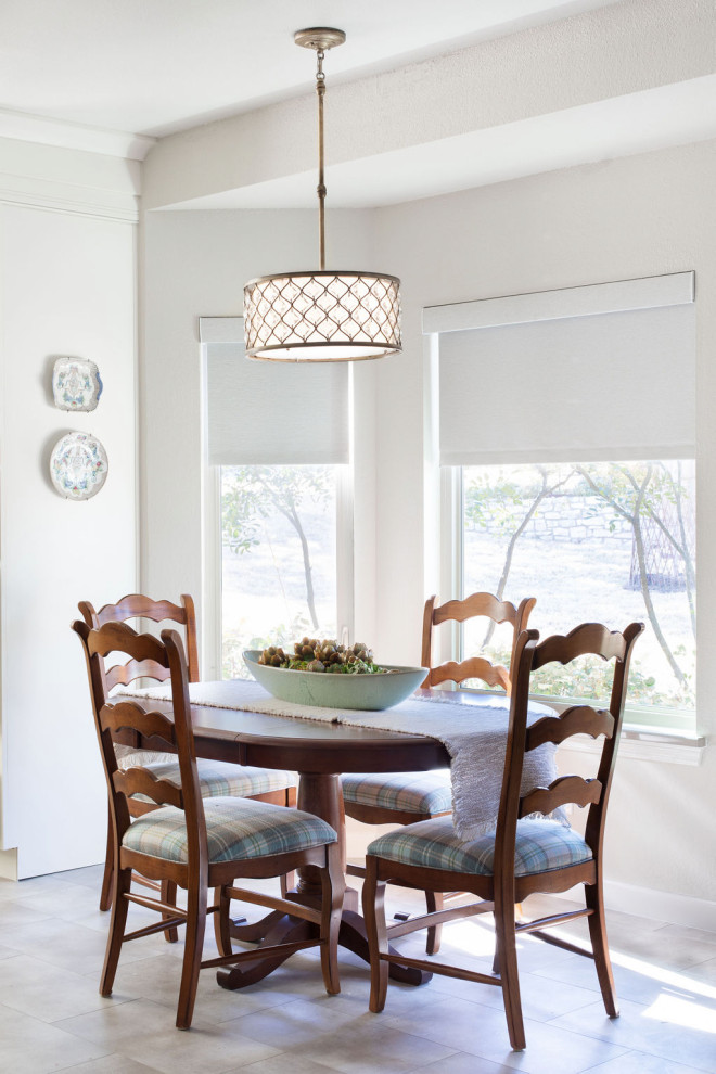 Barker Ridge Drive - Inspiration for an eclectic dining room remodel in Austin