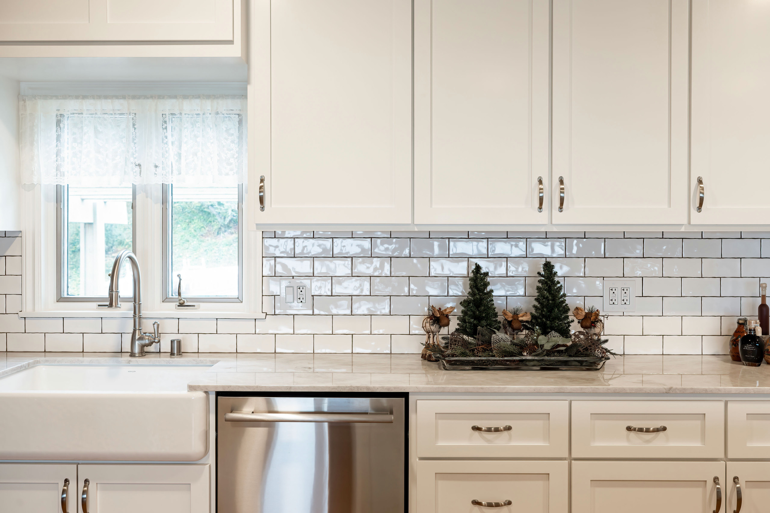 Rolling Hills Kitchen