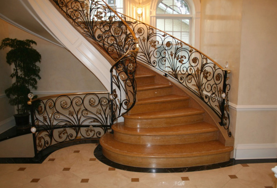 CLIENTS NEW MAIN STAIRS