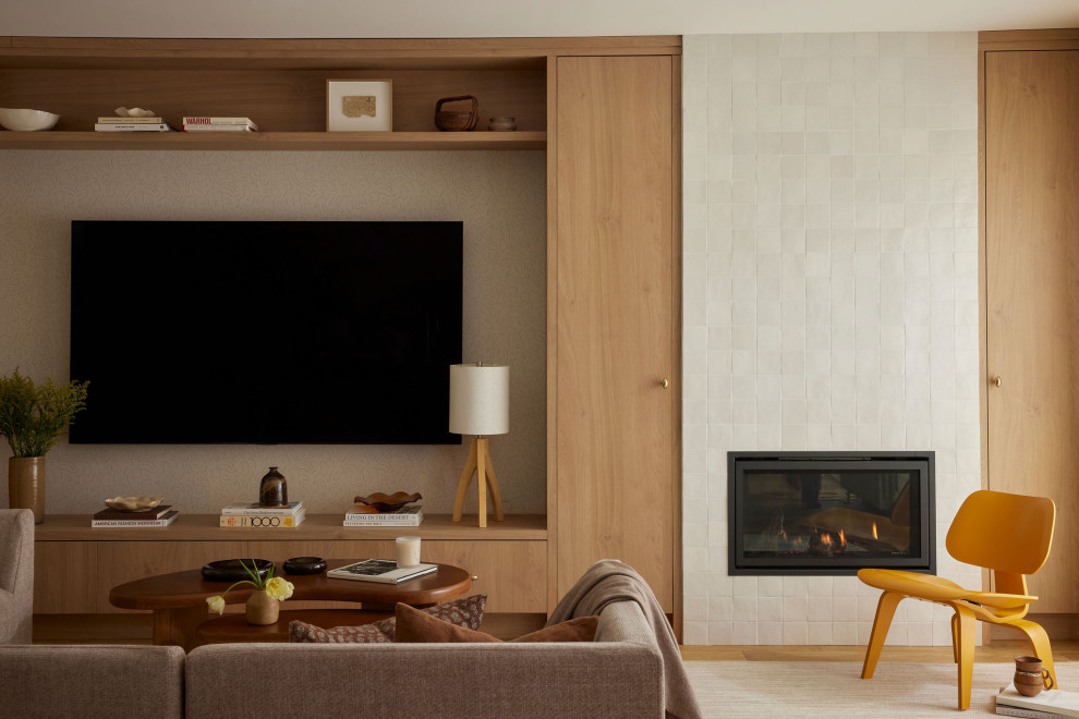 Example of a transitional family room design in Toronto
