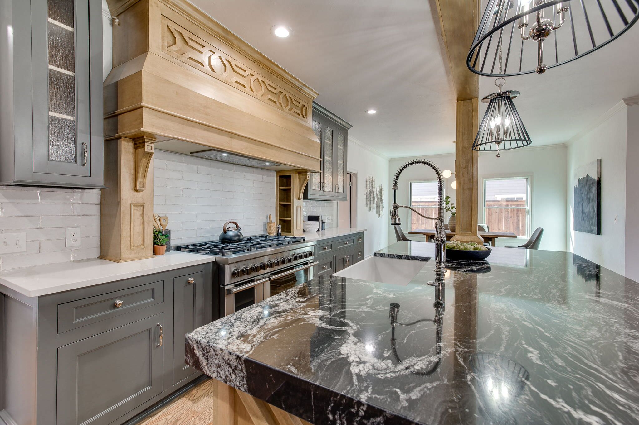 1316 Luxury Build