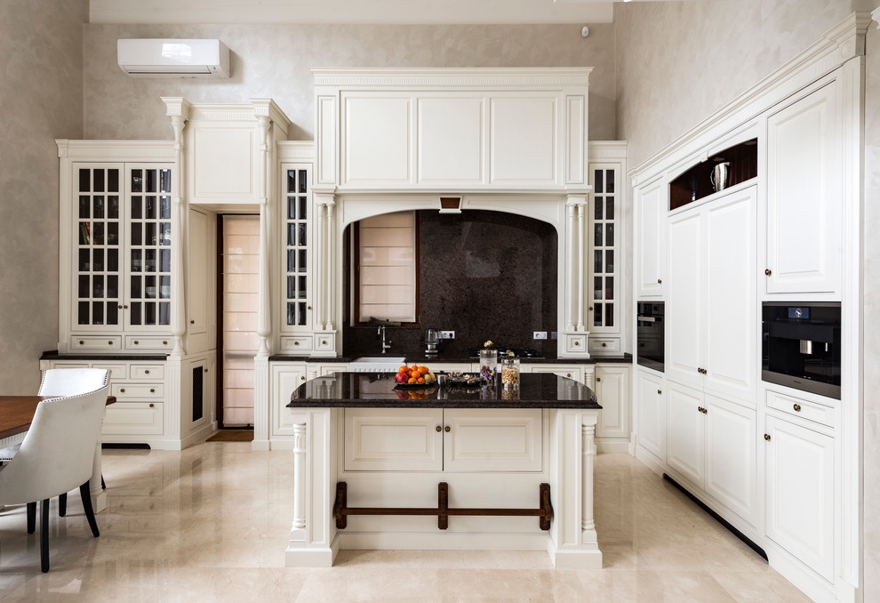 Кухня в загородный дом