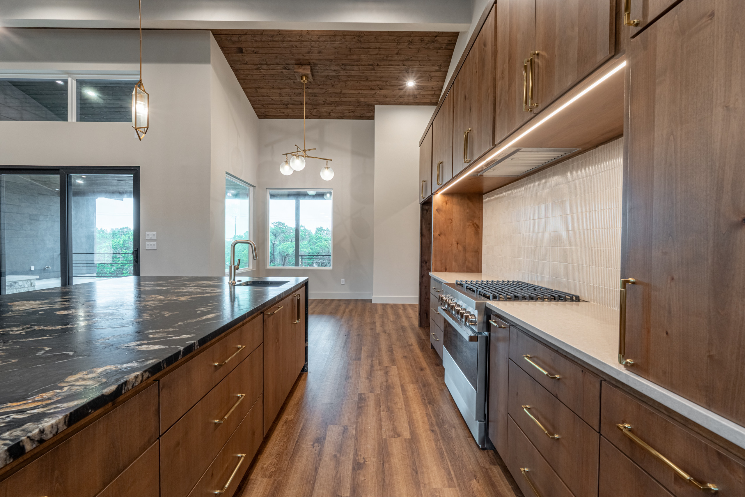Modern Zen: 2,984 ft², 3 BR/2.5 BA/1 ST home
