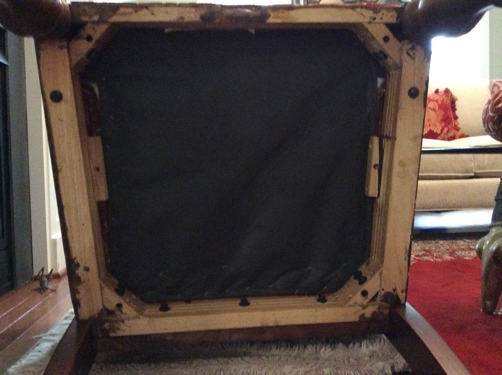 How to remove chair seats