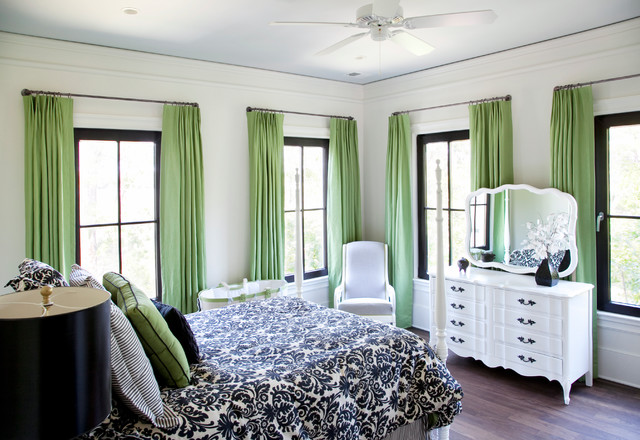 Interiors american-traditional-bedroom