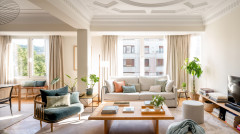 Houzz Tour: Classic Elegance in a Spanish Apartment