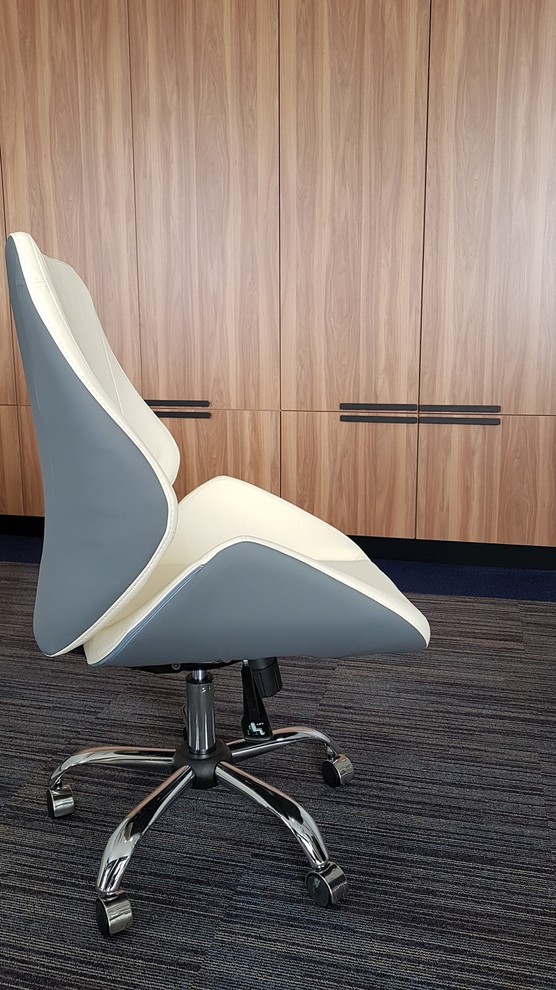 Кресло "Авгур" в интерьере офиса