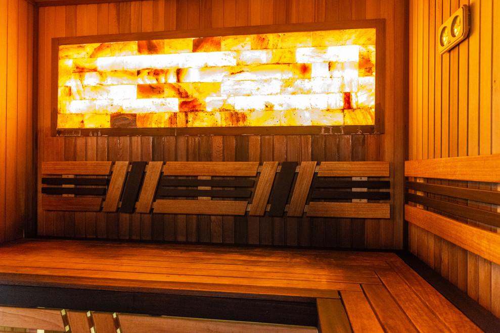 Дом с бассейном