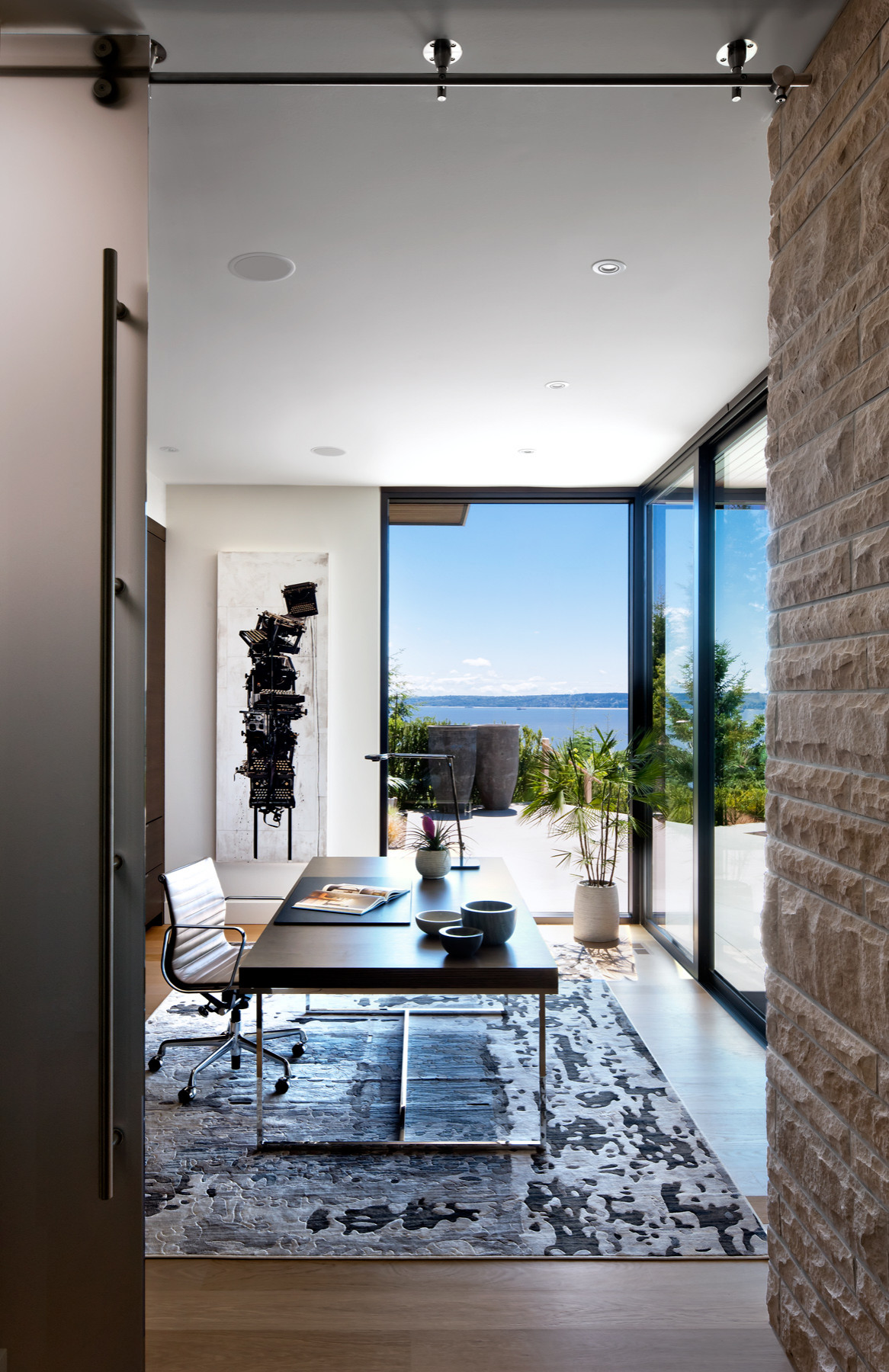 West Vancouver Residence