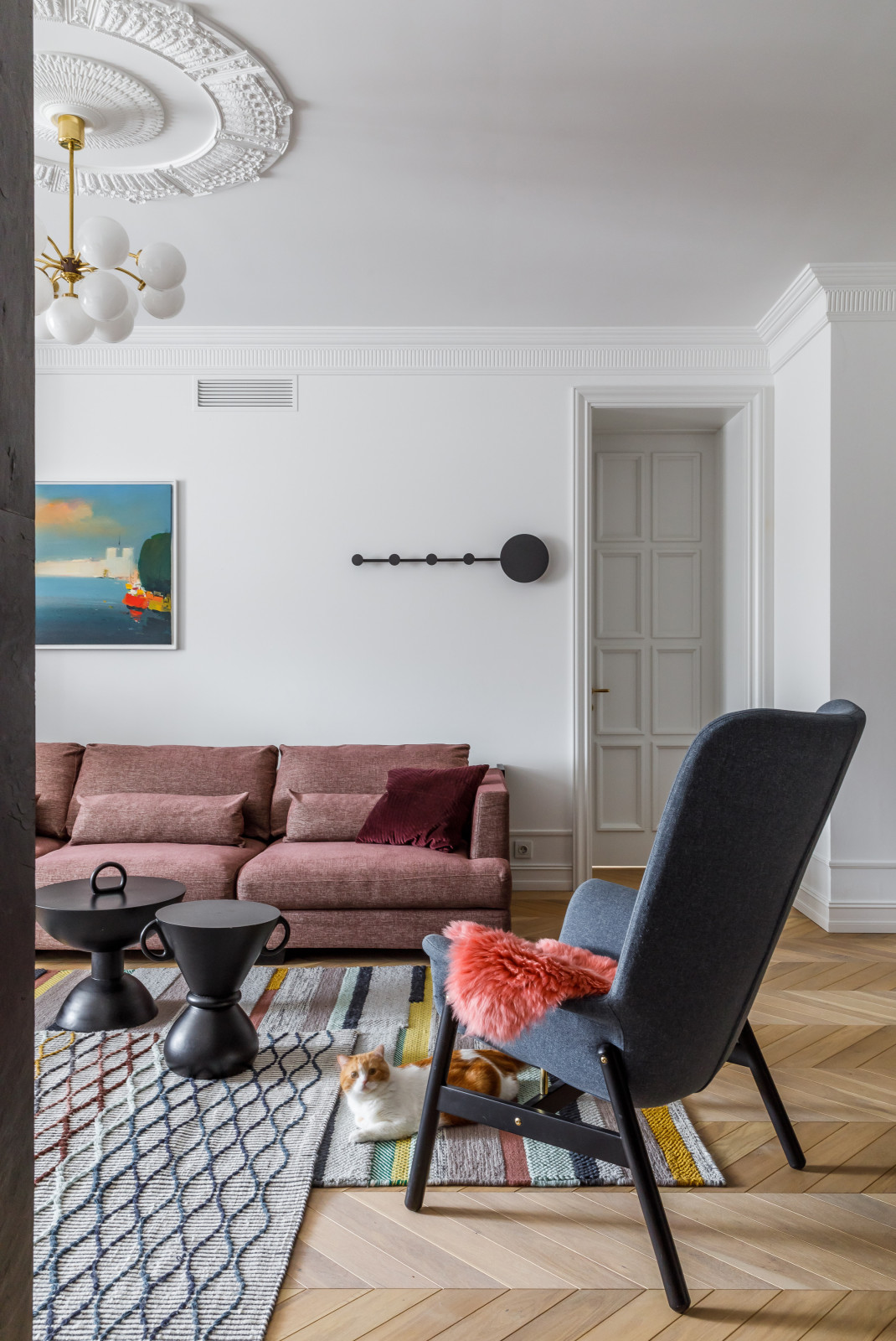 ГИПСОВАЯ ЛЕПНИНА АВРОРА в проекте дизайнера Аллы Куницы - квартира в Краснодаре