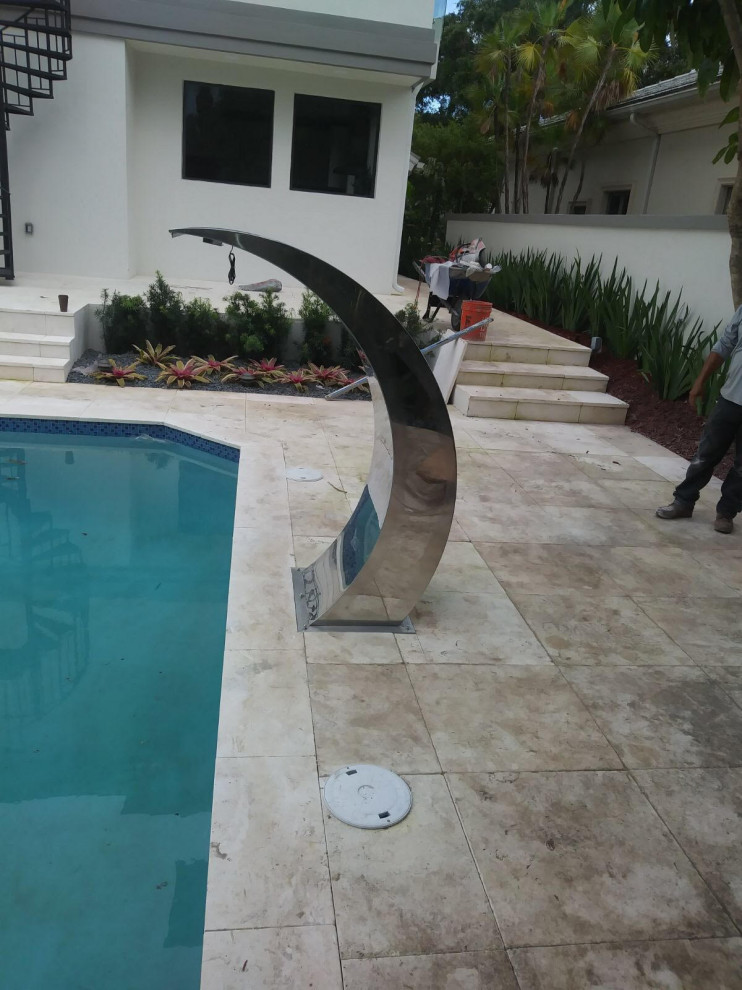 Simon Pool