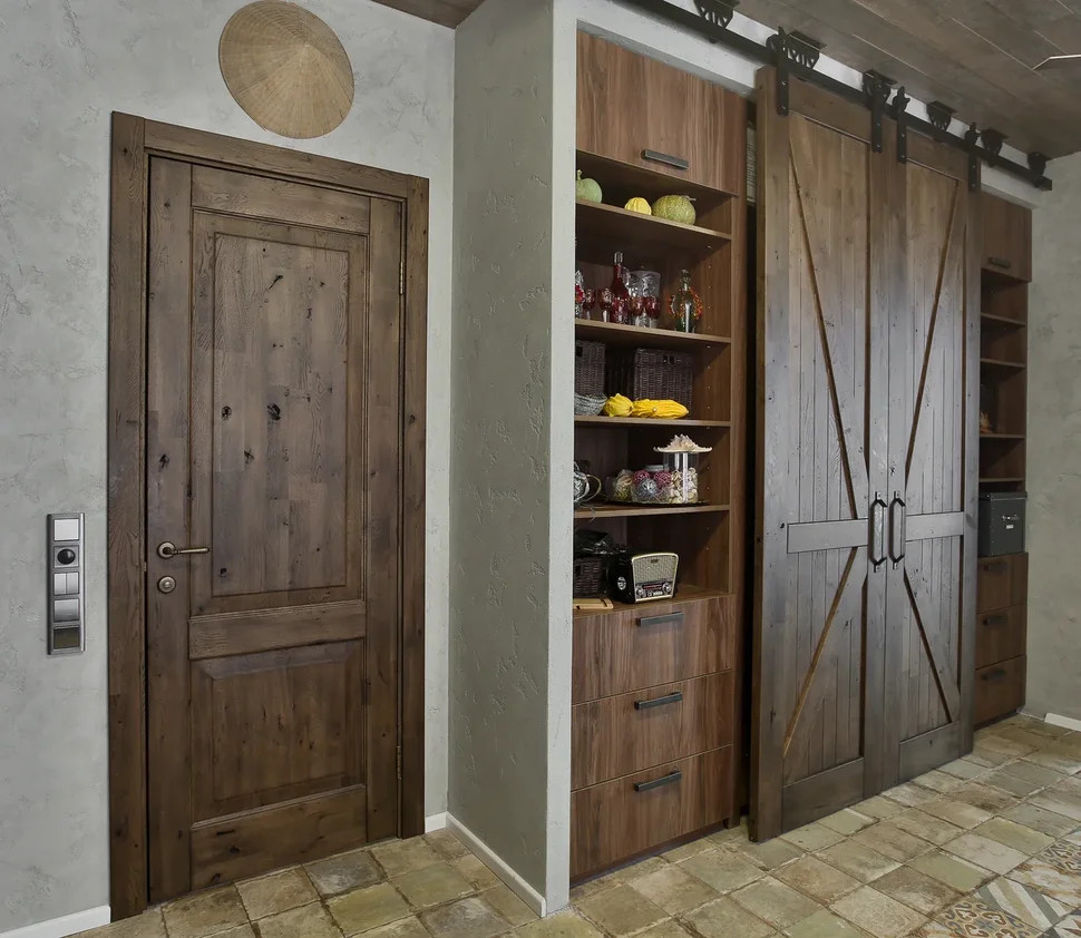 Раздвижные амбарные двери - тренд в современном дизайне интерьеров