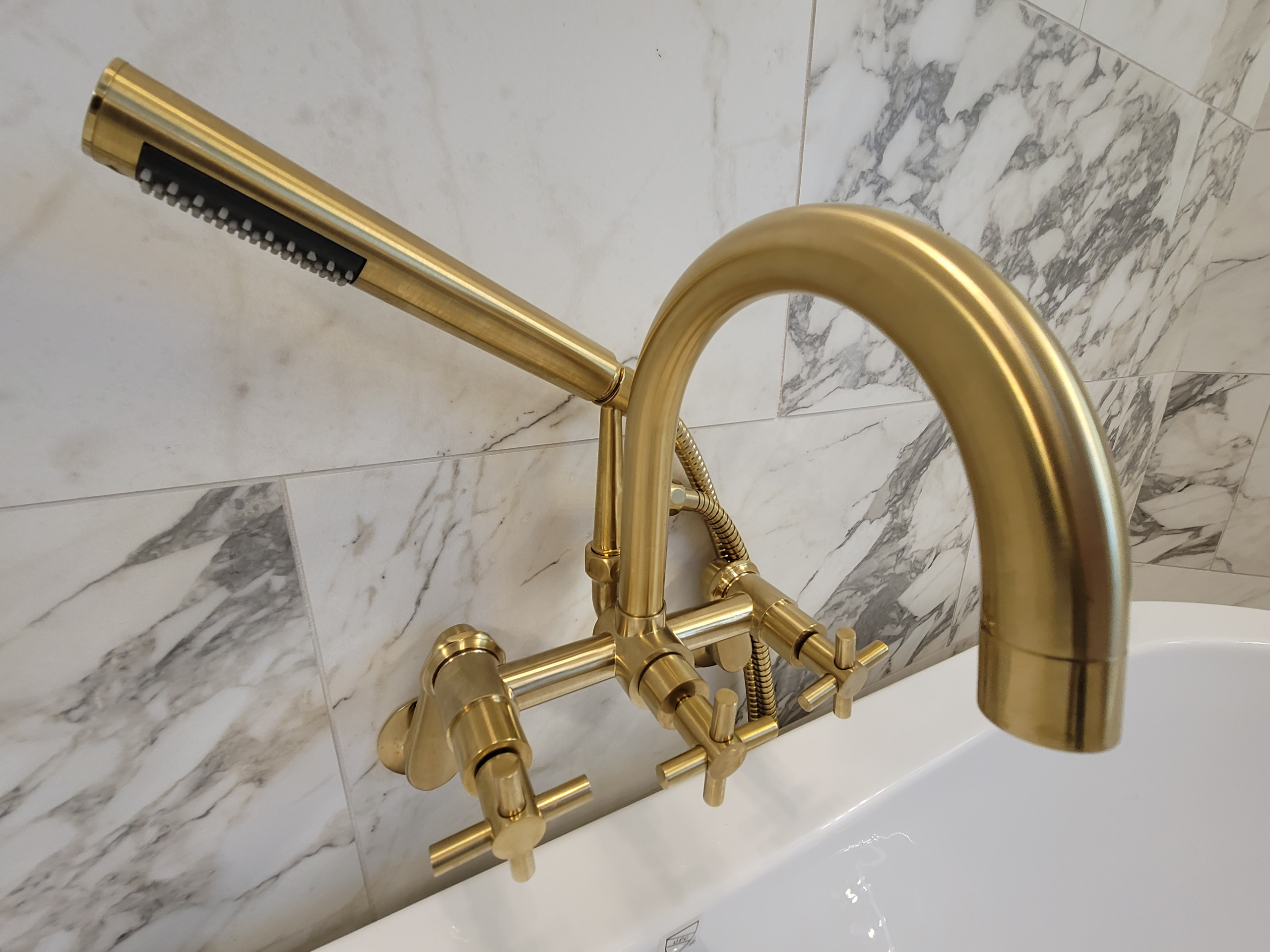 Dream white Bathroom