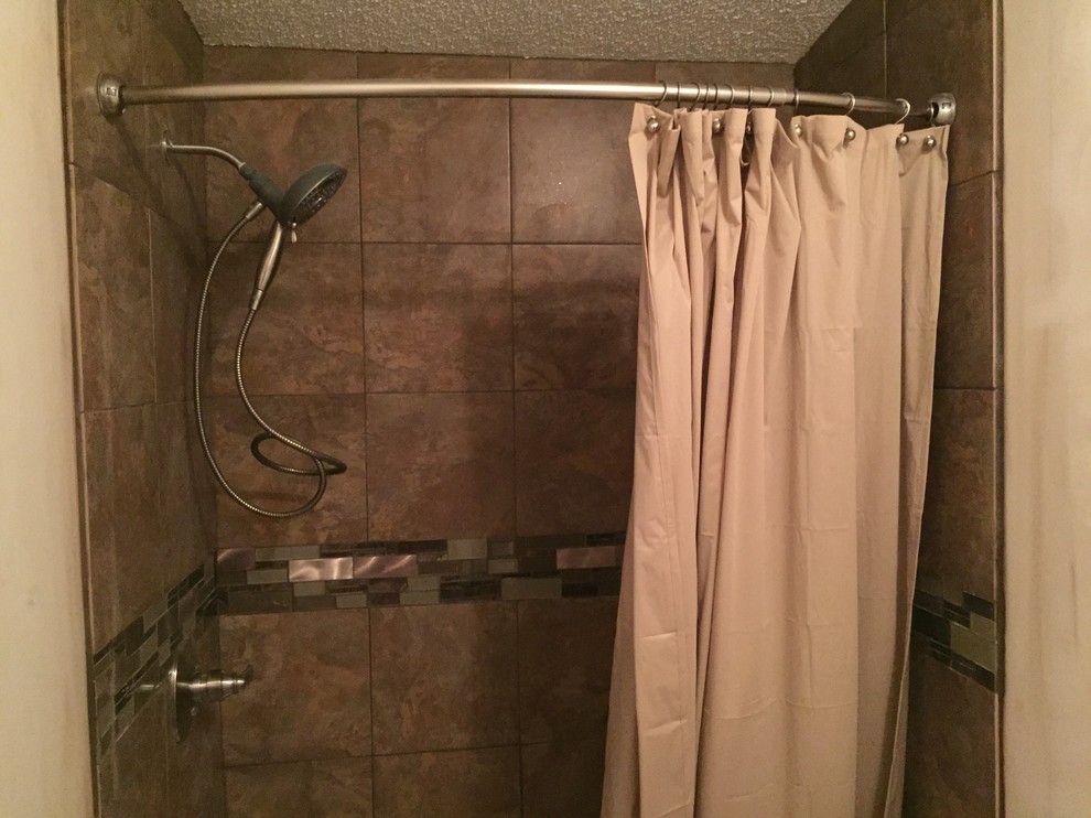 Mid-sized transitional kids' brown tile and porcelain tile alcove bathtub photo