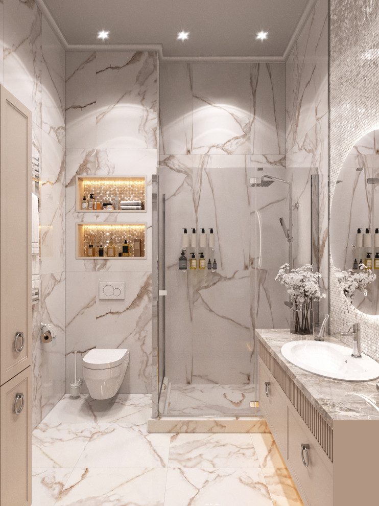 Классическая бежевая душевая комната