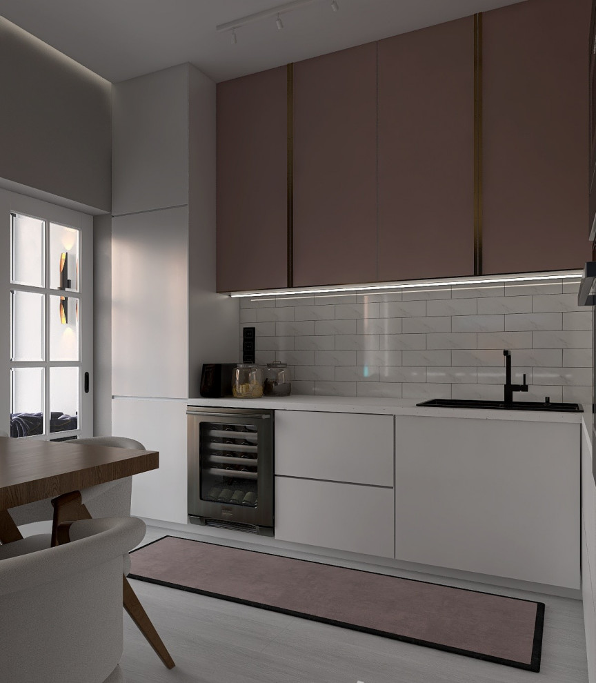 Двухкомнатная квартира для молодой девушки