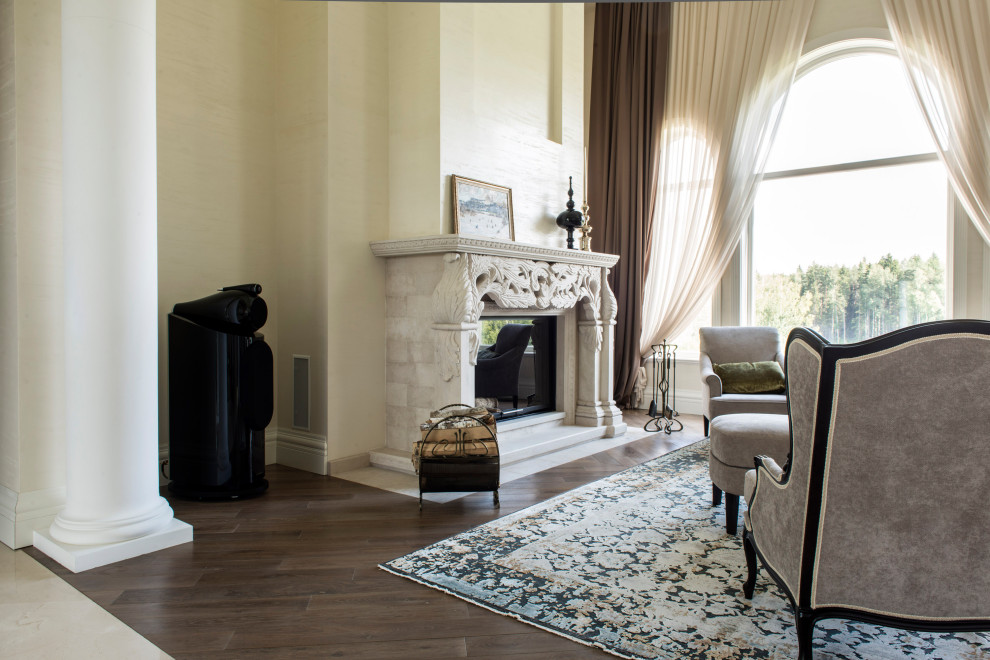 Загородная резиденция на берегу озера