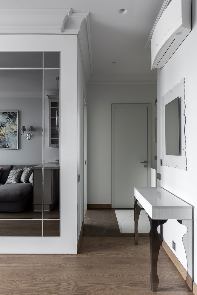 Современная классика на Живописной.