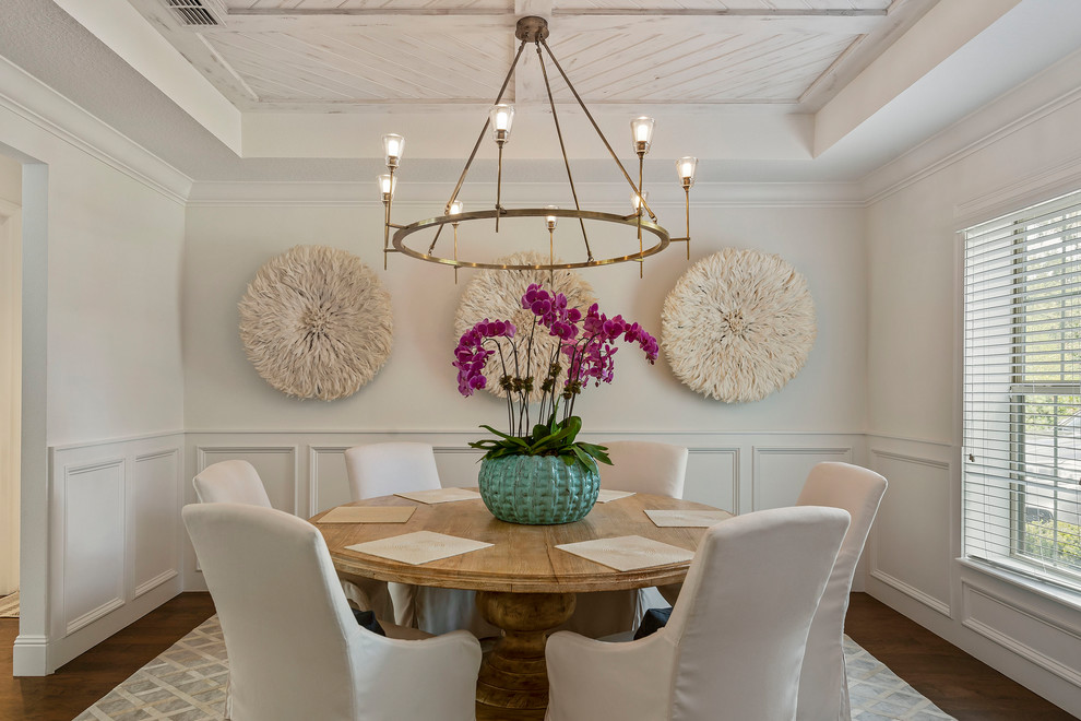 This is an example of a beach style dining room in Orlando.