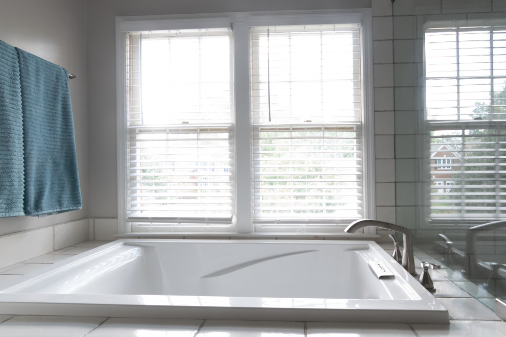 Master Bath - Golden