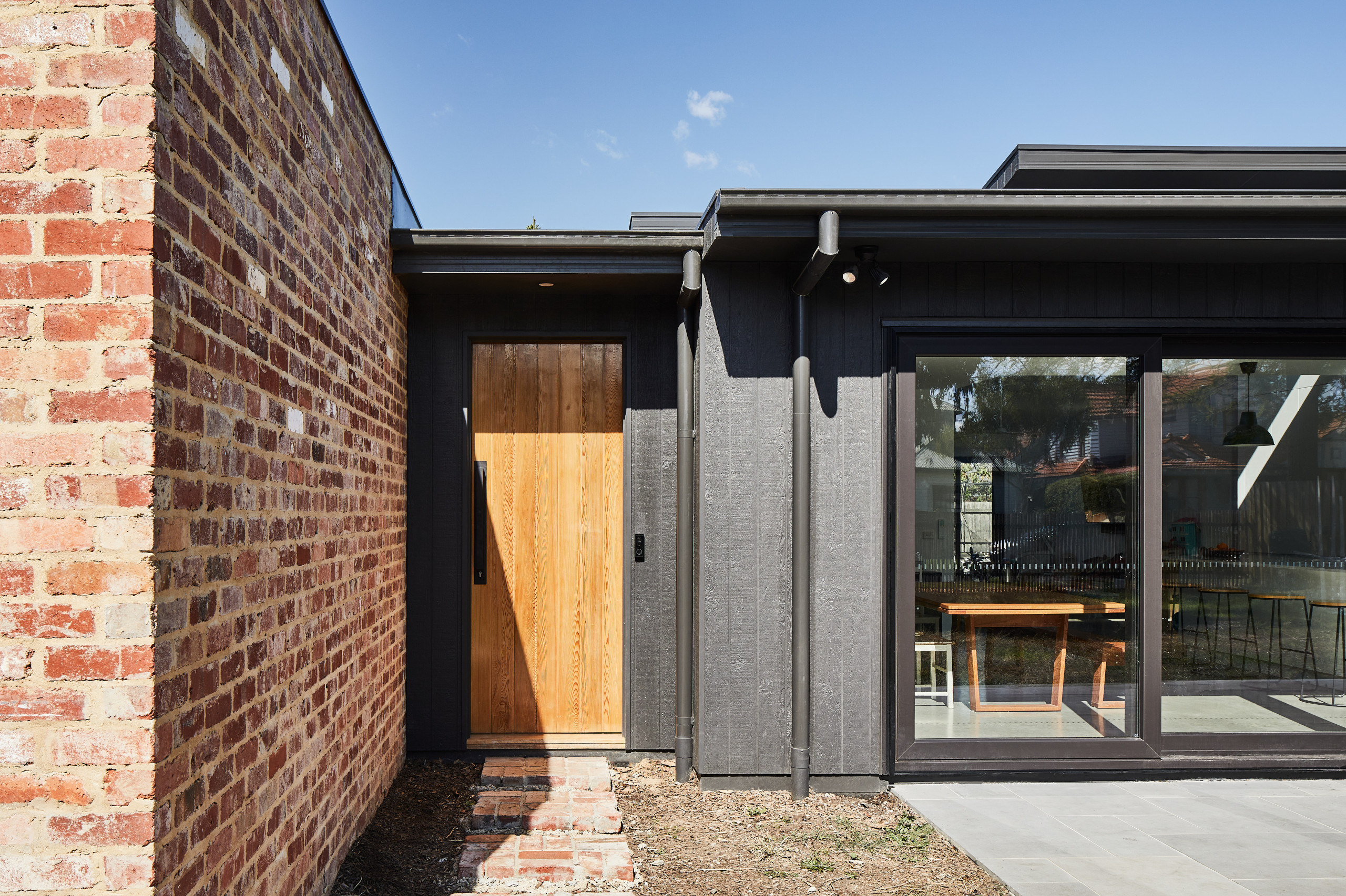 Pascoe Vale – Compact, Bright & Comfort-Driven Family Home