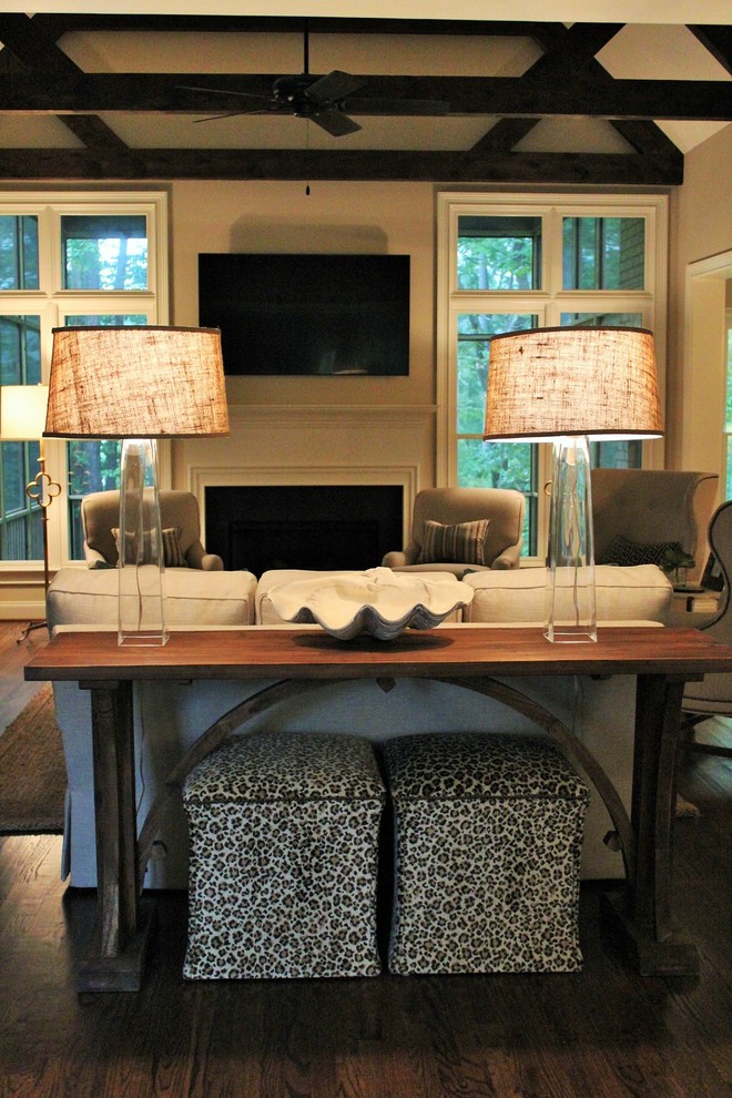 Inspiration for a transitional home design remodel in Birmingham