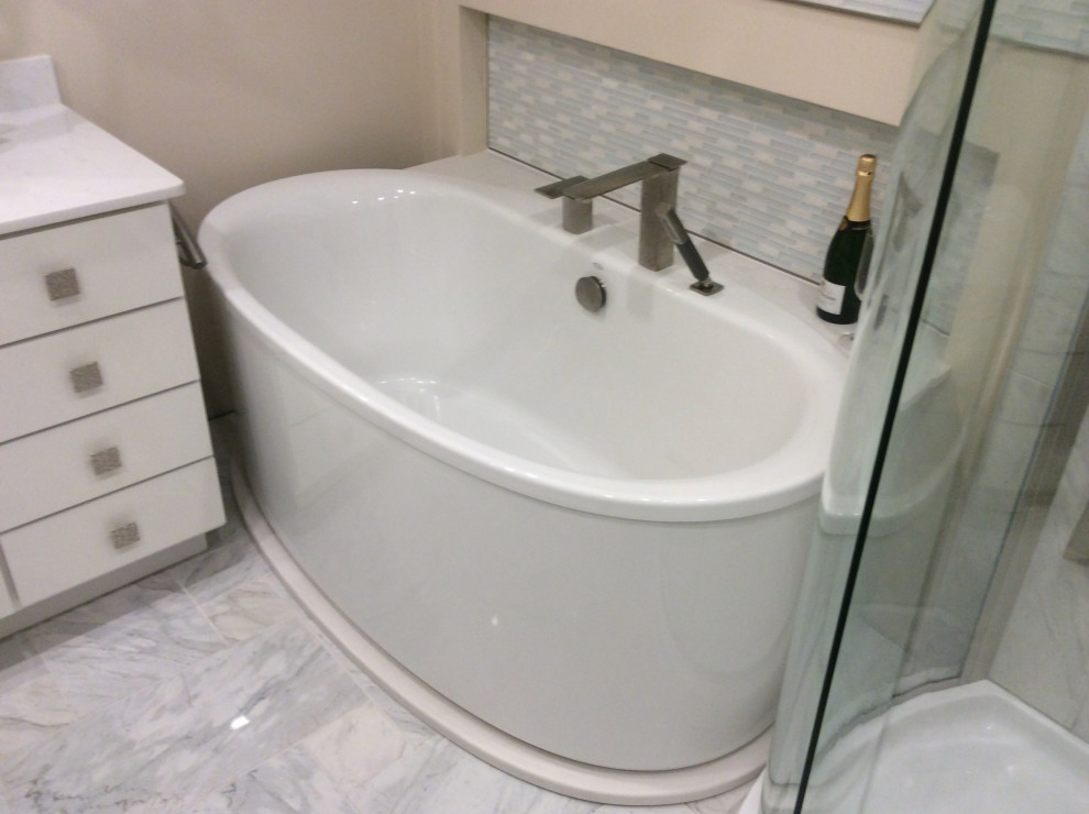 Ann's Master Bathroom