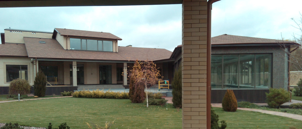 Проекте освещения дома 1700 кв.м. с крытым бассейном и домиком охотника