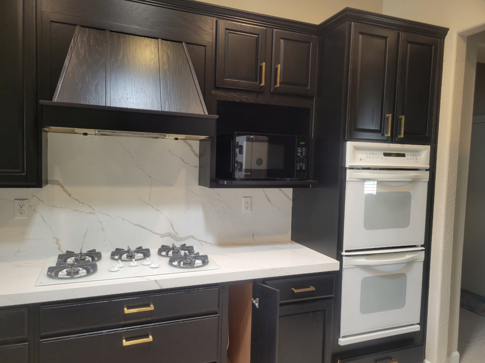 Lincoln Cabinets