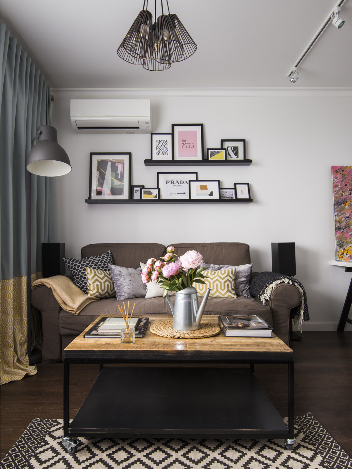 Квартира Сухановых