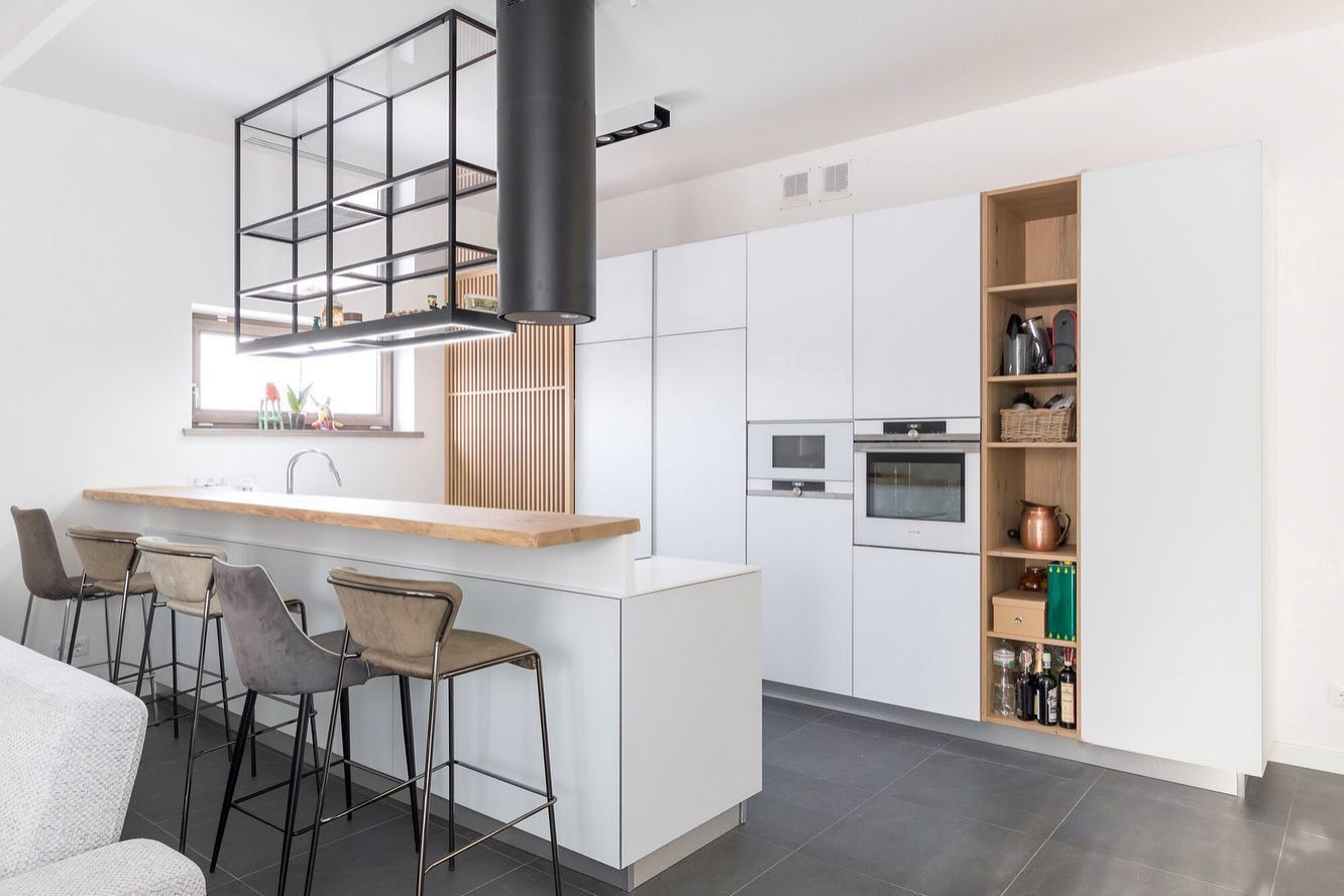 Белоснежная кухня из эмали