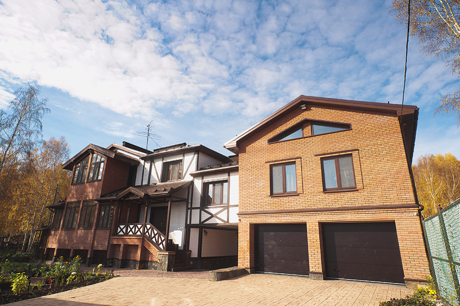 Дом на озере