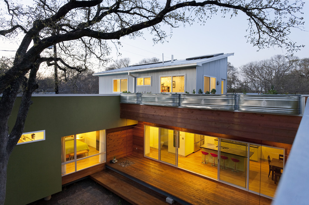 Inspiration for a contemporary exterior in Austin with metal siding.