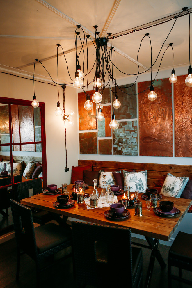 гостиная с элементами стиля стимпанк