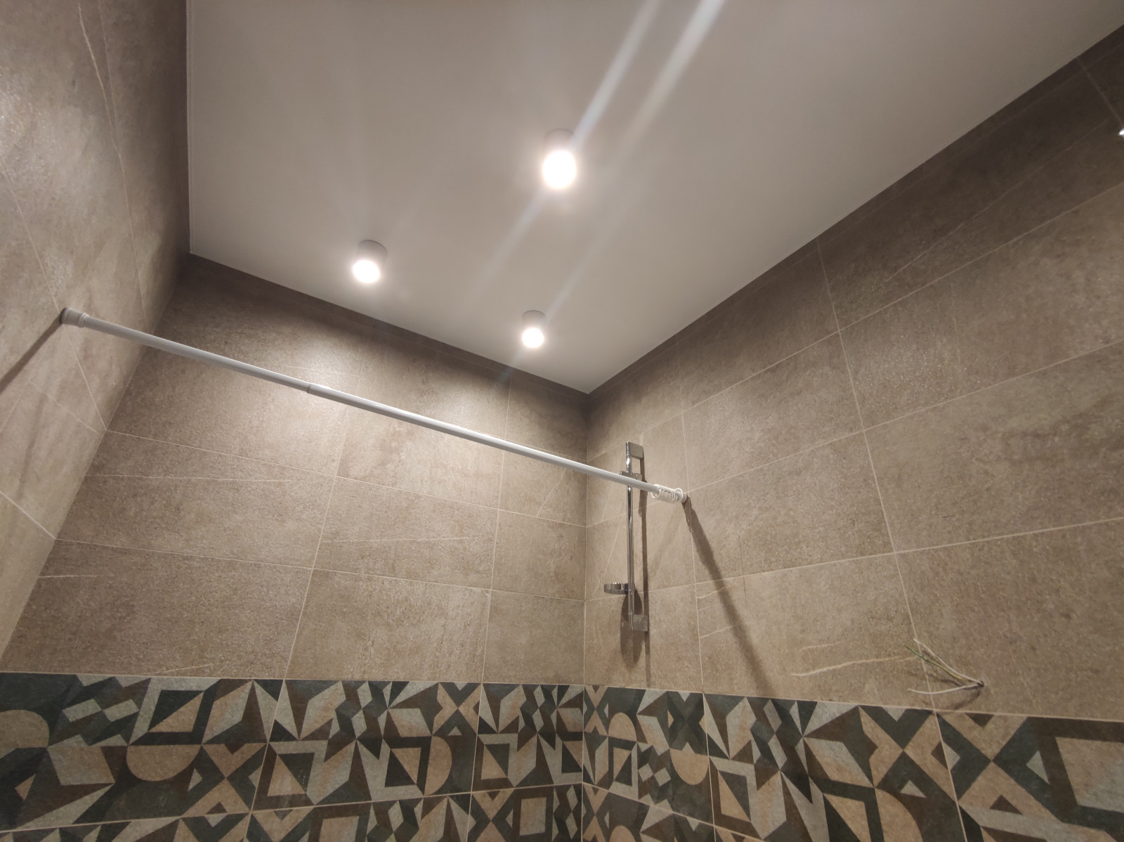 Ванная комната - потолок