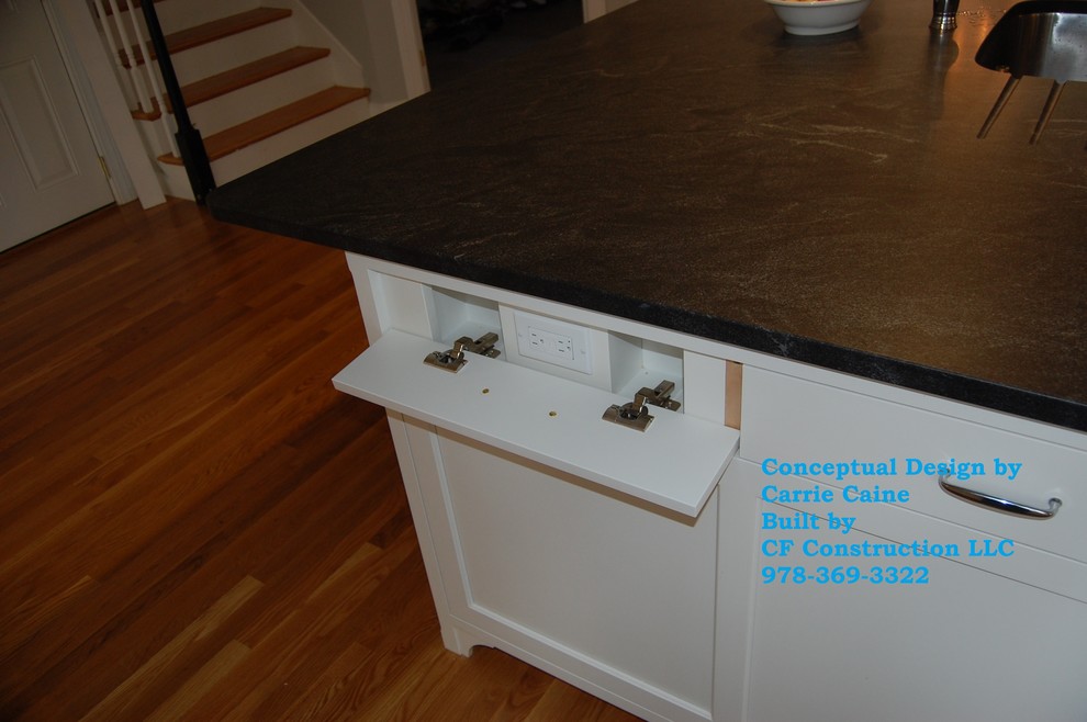 Transitional kitchen photo in Boston