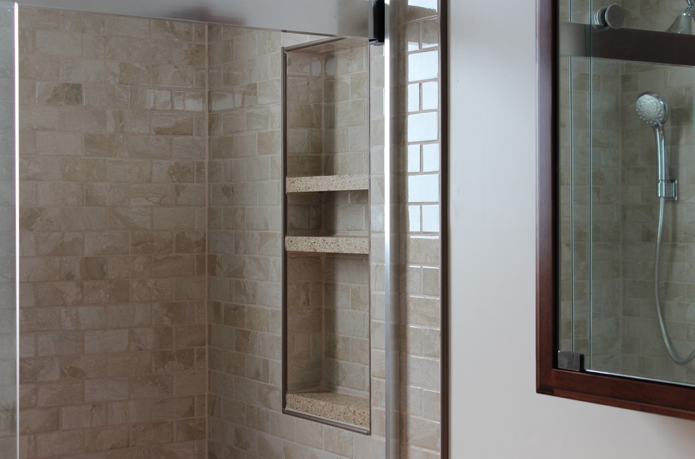 Bathroom - rustic bathroom idea