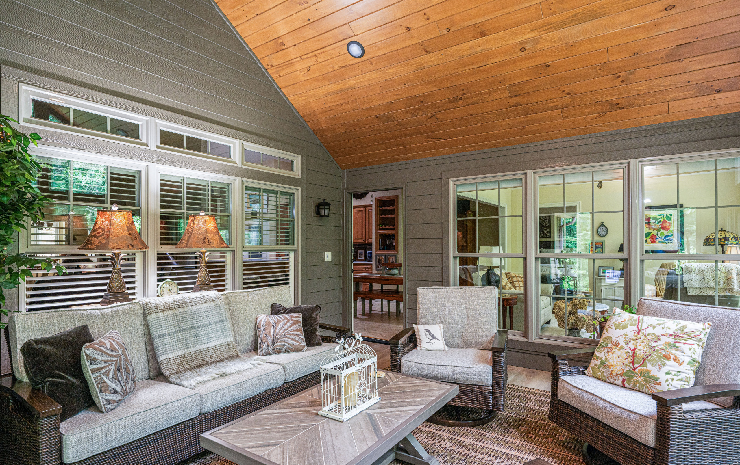 47 Cedar Ridge Circle - Sunroom / Flooring