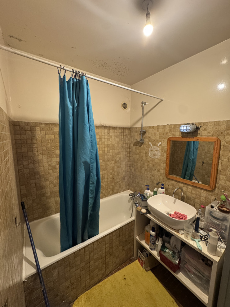 Rénovation de deux salles de bain et du salon / cuisine
