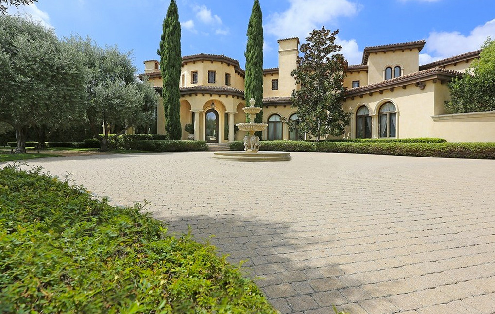 Beverly Hills:  Tuscan Estate
