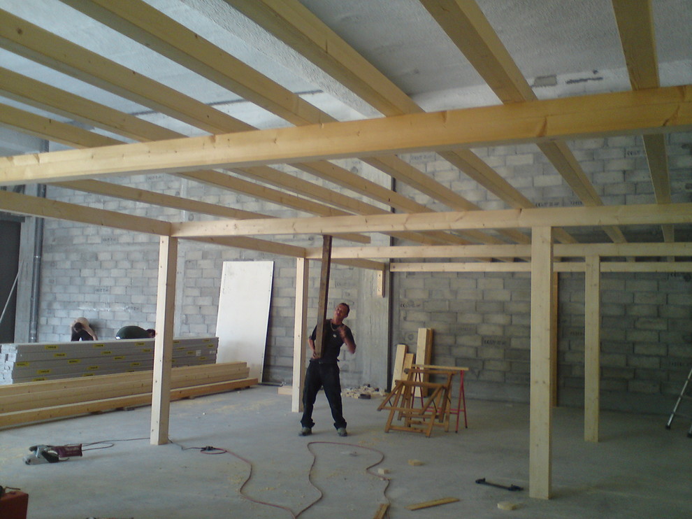 AGENCEMENT INTERIEUR MAGASIN DE MATERIEL MEDICAL SALLANCHES